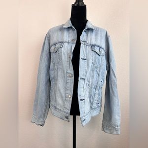 Levis Light Wash Blue Jeans Jacket Size Medium